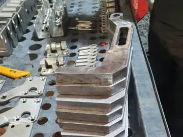 Tiltling Drum Shot Blasting Machine Automatic loading Rotary drum Shot Blasting Machin (7)