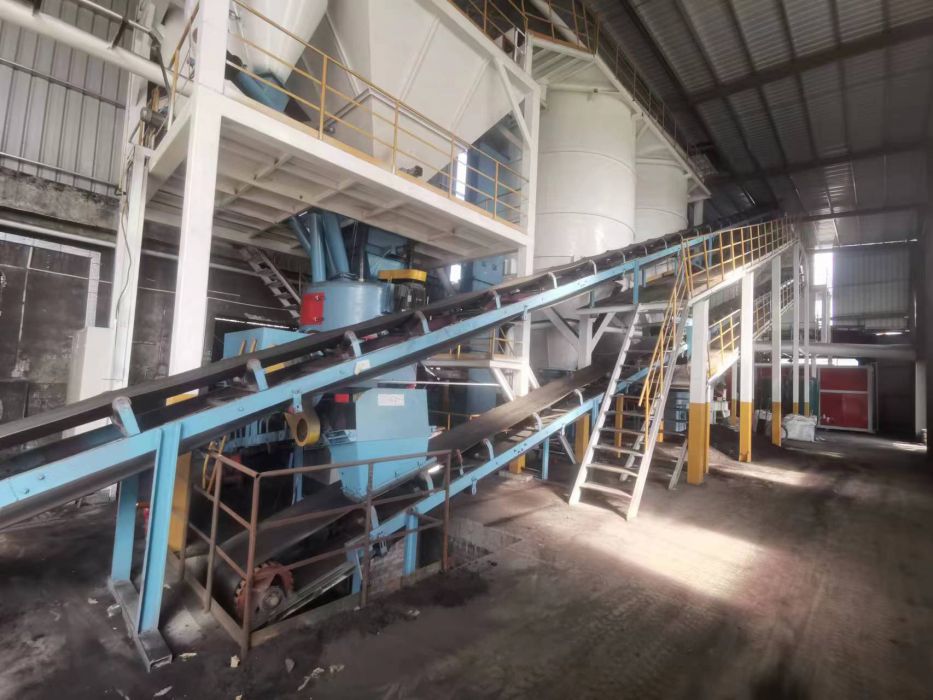 Foundry Clay Sand Mechanized Reclamation Processing Line  Green Sand Treatment Production Line (10)4y1