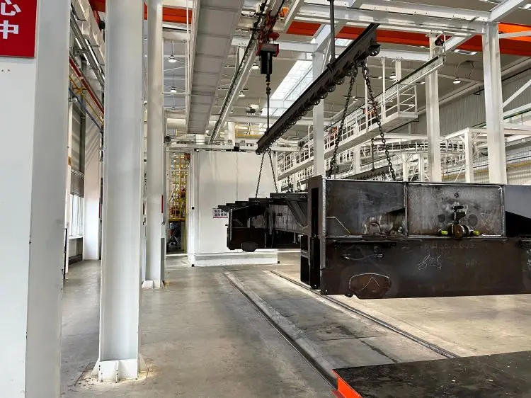 Pass through monorail shot blasting machine  Catenary suspension shot blasting machine (19)khl