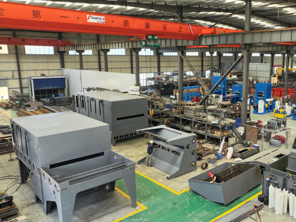 Company Image (25)lcw