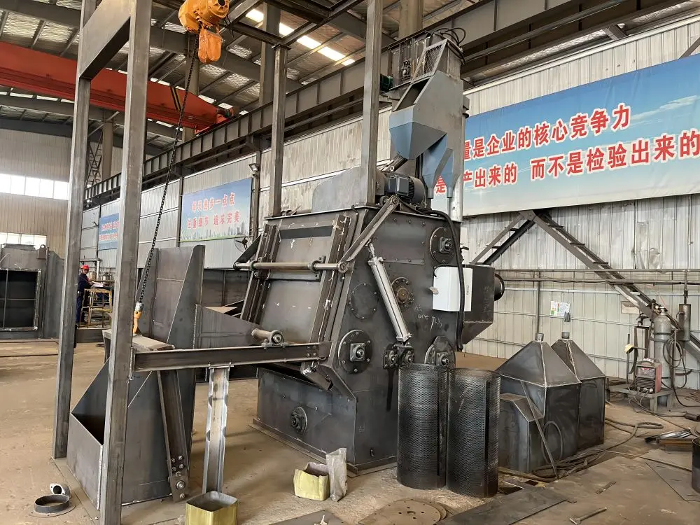 Hook Type Shot Blasting Machine  Spinner Hanger Type Shot Blasting Machine  hoist type shot blast machine (5).jpg