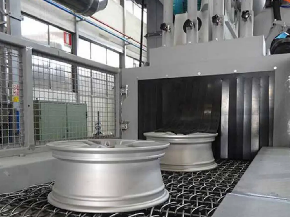 Mesh Belt Shot Blasting Machine  Wire mesh conveyor shot blast machine  Wire belt blast machine (1).png