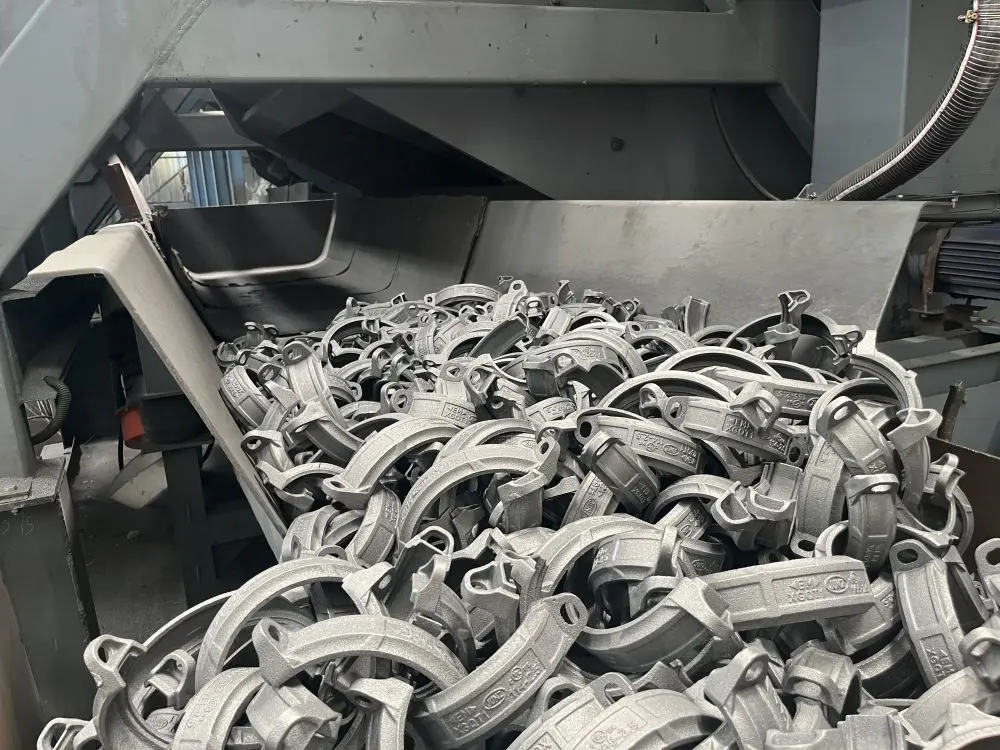 Drum Type Shot Blasting Machine  Rotary Barrel Shot Blasting Machine  Tilting drum shot blasting mac (1)8g8